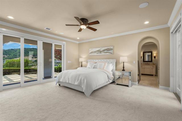 21 Bigleaf Road, Orinda CA: https://media.crmls.org/mediaz/9c1a6af7-86bb-44c1-a1c0-14ab4cd0727f.jpg