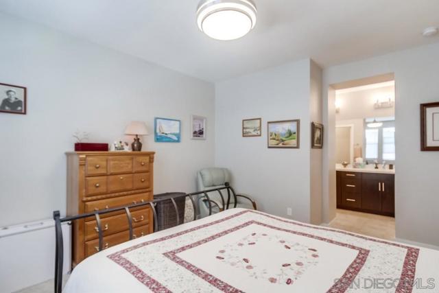 2092 Tango Loop, Chula Vista CA: https://media.crmls.org/mediaz/9c1a7da5-22a7-4afb-a65f-cd9721fed3fc.jpg