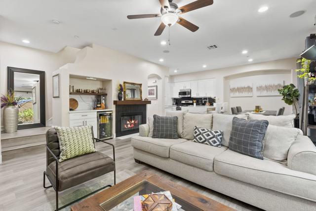 Detail Gallery Image 8 of 43 For 1282 Highbluff Ave, San Marcos,  CA 92078 - 3 Beds | 2/1 Baths