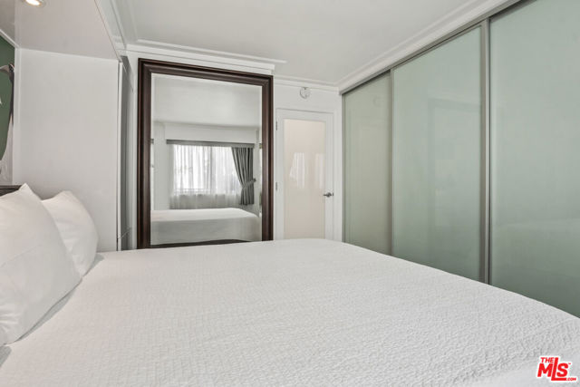 1230 Horn Avenue, West Hollywood CA: https://media.crmls.org/mediaz/9c1b50d3-41fb-4845-814c-8f8abe9e9af5.jpg