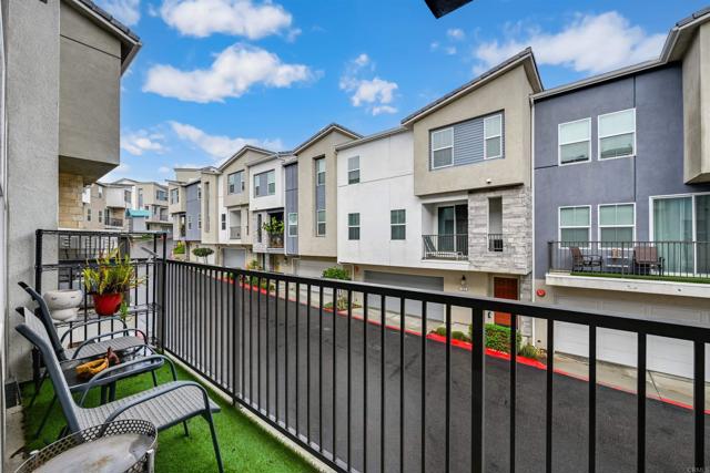 Detail Gallery Image 18 of 20 For 354 Fitzpatrick Rd #104,  San Marcos,  CA 92069 - 2 Beds | 2 Baths