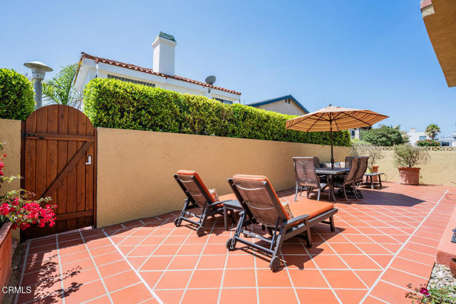 5114 Marlin Way, Oxnard CA: https://media.crmls.org/mediaz/9c1ccdee-e917-4cc8-8c3b-bbbe2f6aa8e3.jpg