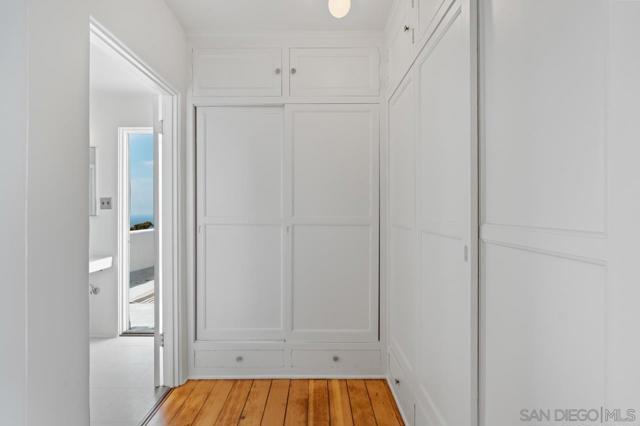 7316 Encelia Dr., La Jolla CA: https://media.crmls.org/mediaz/9c1de559-711e-4d10-97cb-58cfbd0f5bc9.jpg