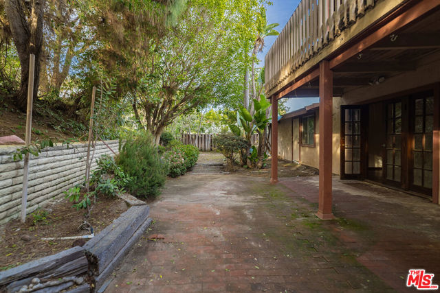 343 Santa Helena, Solana Beach CA: https://media.crmls.org/mediaz/9c1e3a53-3bdc-4006-b291-2680ec719874.jpg