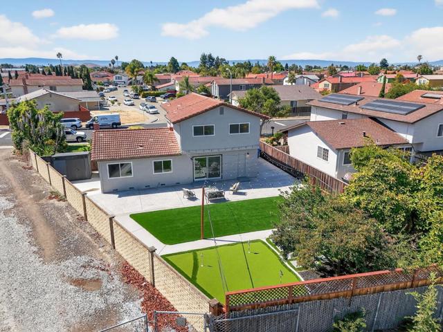 30784 Tidewater Drive, Union City CA: https://media.crmls.org/mediaz/9c1efae8-78ed-4b98-a020-ed48f2e89964.jpg