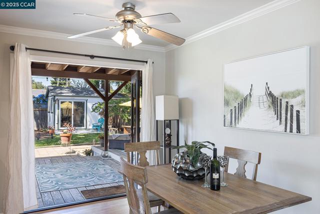 28 WESTWOOD, Napa CA: https://media.crmls.org/mediaz/9c1f65cc-d8be-4d5d-8a32-6a65ea454343.jpg