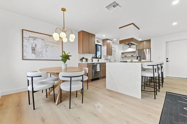 Detail Gallery Image 12 of 31 For 3942 Mount Acadia Bld, San Diego,  CA 92111 - 3 Beds | 2 Baths