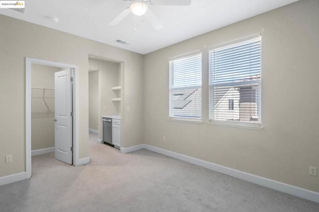 270 Guthrie Lane, Brentwood CA: https://media.crmls.org/mediaz/9c234de7-9202-41fd-b8df-9b65e8a268ea.jpg