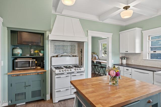 Detail Gallery Image 38 of 79 For 407 Magnolia Ave, Oxnard,  CA 93030 - 5 Beds | 2 Baths