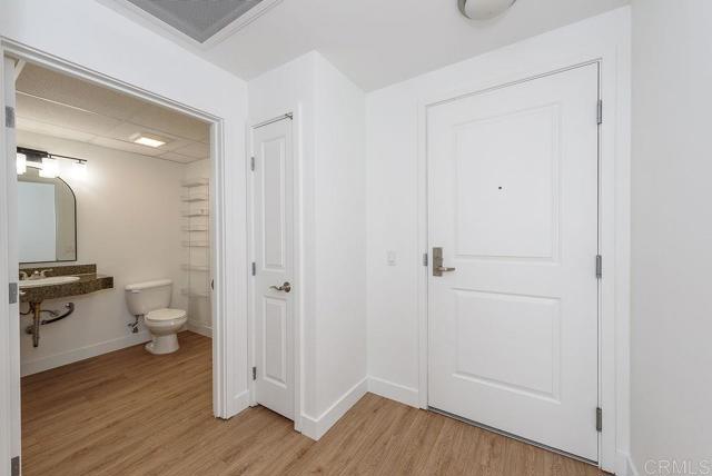 1080 Park Blvd, San Diego CA: https://media.crmls.org/mediaz/9c2474dc-eff0-4350-89e8-6adcb10345b8.jpg