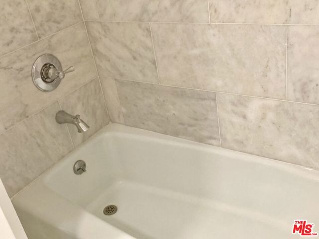 1097 S Bedford Drive, Los Angeles CA: https://media.crmls.org/mediaz/9c248f8f-780e-4123-a9dc-db2f2909f217.jpg