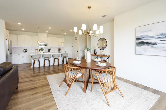 Detail Gallery Image 13 of 50 For 789 Mateo St #2,  Chula Vista,  CA 91911 - 4 Beds | 3 Baths