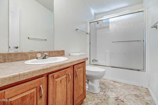 Detail Gallery Image 10 of 10 For 1150 Ventura Bld #10,  Camarillo,  CA 93010 - 3 Beds | 2 Baths