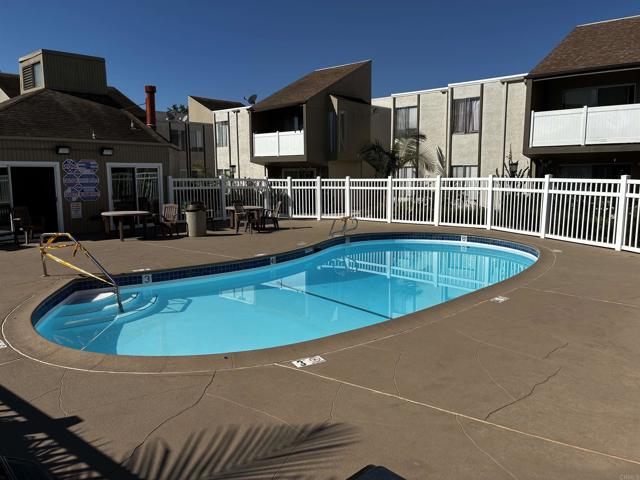 Detail Gallery Image 15 of 18 For 8034 Linda Vista Rd #1d,  San Diego,  CA 92111 - 2 Beds | 2 Baths