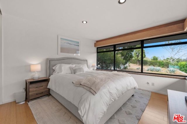 Drew Fenton | 27553 Pacific Coast Highway Malibu CA | MLS: 7493798