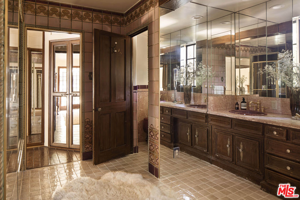 MLS #26848719 image #26