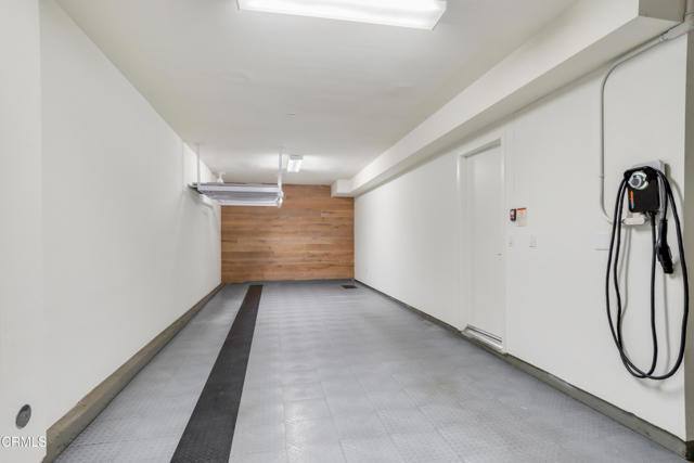 Detail Gallery Image 17 of 17 For 2504 N via Artis, Los Angeles,  CA 90039 - 3 Beds | 2/1 Baths