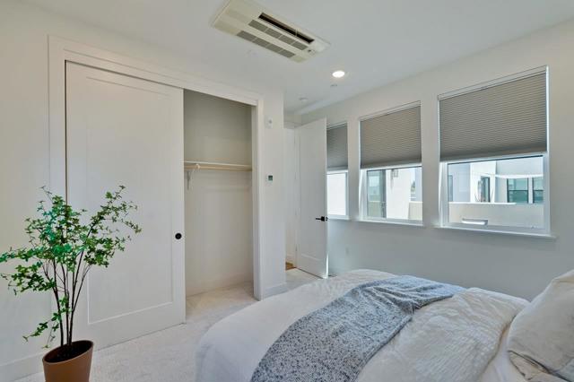 3040 Boyter Place, Santa Clara CA: https://media.crmls.org/mediaz/9c2865cd-40e9-48e6-983d-725a852c1f0f.jpg