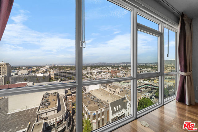 3785 Wilshire Boulevard, Los Angeles CA: https://media.crmls.org/mediaz/9c28881b-6e51-4b0f-87e9-0f2d6583464e.jpg