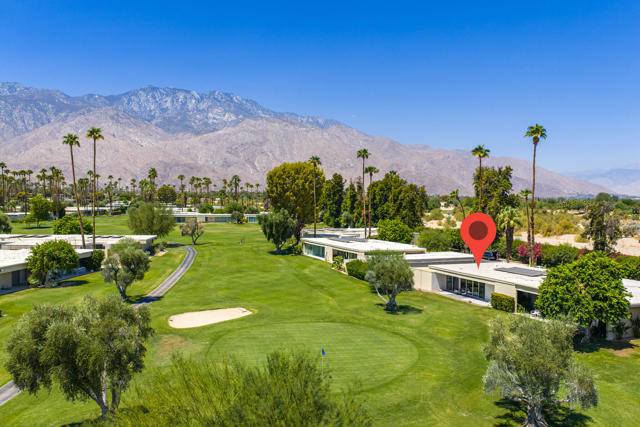 172 Desert Lakes Drive, Palm Springs CA: https://media.crmls.org/mediaz/9c290399-5012-4406-8924-ac470abb3651.jpg