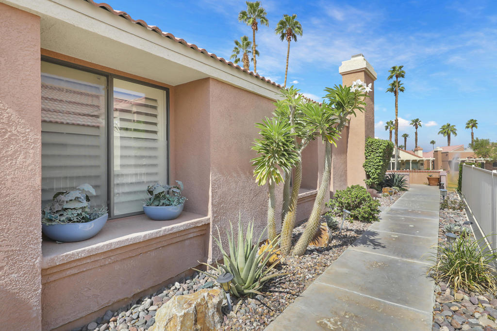 MLS #219137000DA image #2