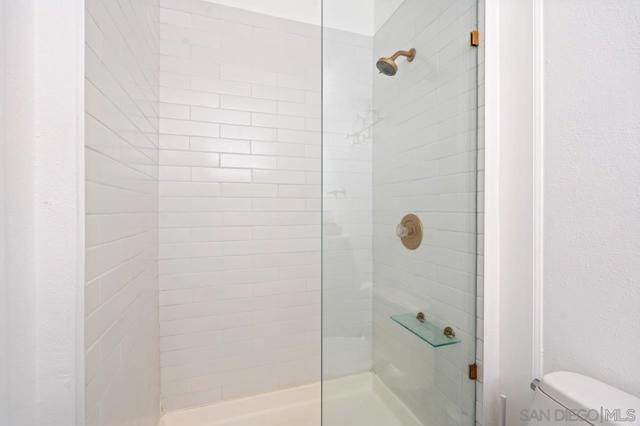 8150 Lemon Ave, La Mesa CA: https://media.crmls.org/mediaz/9c2a4d82-4249-4d31-bfe0-23c151dd74bd.jpg