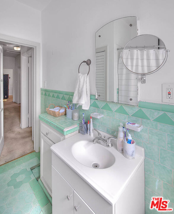 MLS #25616885 image #38