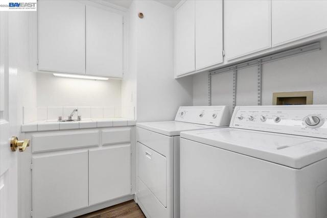 Image 22 of 60 For 7900 Pineville Cir