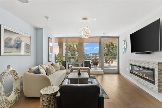 888 W E Street, San Diego CA: https://media.crmls.org/mediaz/9c2aeb02-c6b9-456d-bdee-8a93cb516260.jpg