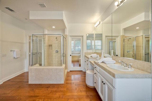 1664 Aryana Drive, Encinitas CA: https://media.crmls.org/mediaz/9c2b1dad-e791-43d3-99c9-dccf4b4a67f6.jpg