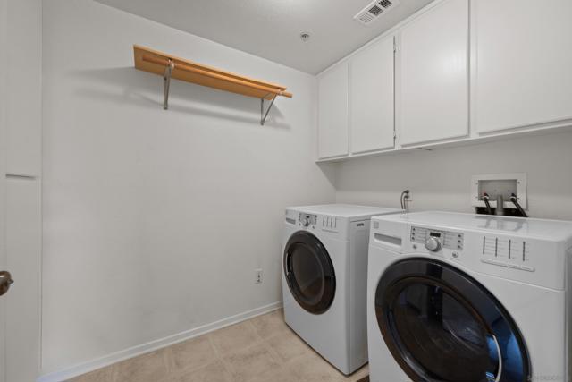 3267 Dehesa Rd, El Cajon CA: https://media.crmls.org/mediaz/9c2c2af6-415d-42f2-baaa-70486f43dc32.jpg