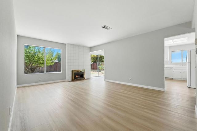 5911 Snell Avenue, San Jose CA: https://media.crmls.org/mediaz/9c2d73ad-58be-48d9-807f-ed5affc264b3.jpg