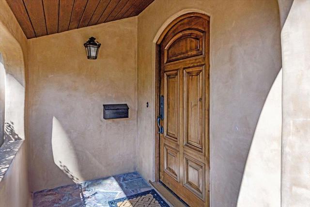 216 San Mateo Avenue, Los Gatos CA: https://media.crmls.org/mediaz/9c2ecae3-da2e-47a4-acc8-615498d24674.jpg