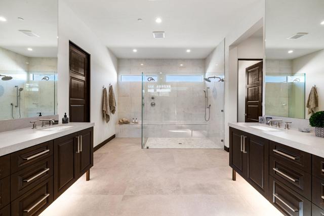 75213 Hancock Place Place, Indian Wells CA: https://media.crmls.org/mediaz/9c2f890c-805c-4b27-a106-4e73091b78c0.jpg