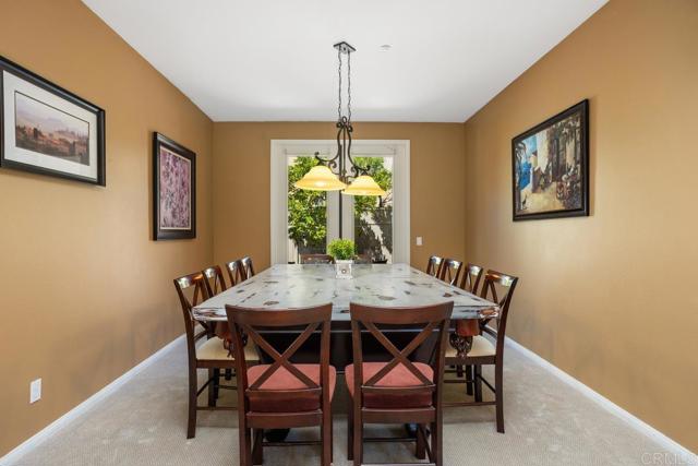 3385 Wild Oak Lane, Escondido CA: https://media.crmls.org/mediaz/9c2fbcfd-08d3-4c45-aeaa-9200efc8d7a0.jpg