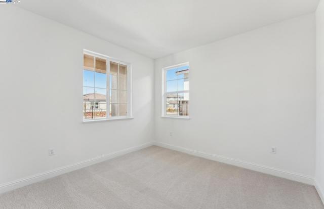 1062 Bradbury Dr, Discovery Bay CA: https://media.crmls.org/mediaz/9c3046ee-58eb-4f31-b815-9ea599d2094f.jpg