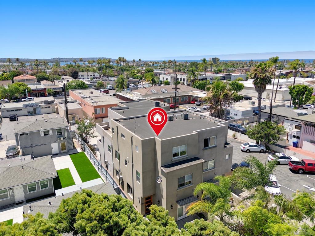 1323 Felspar Street