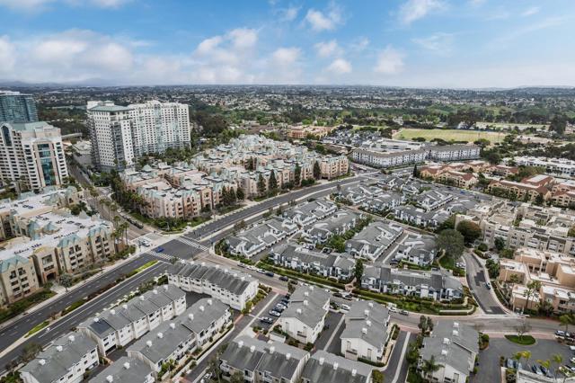 4052 Mahaila Ave, San Diego CA: https://media.crmls.org/mediaz/9c3282c9-753c-4d00-933c-9ae8c5369f5a.jpg