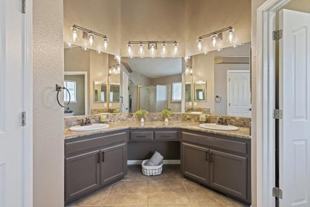 2230 Ventana Court, Hollister CA: https://media.crmls.org/mediaz/9c337539-4079-494f-b588-f5cff27d8ea1.jpg