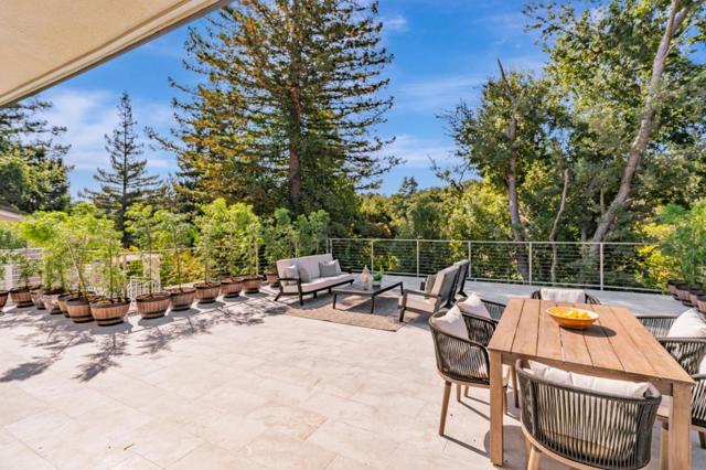 11664 Winding Way, Los Altos CA: https://media.crmls.org/mediaz/9c35e3f7-2ab4-497f-97db-f7362a75f77b.jpg
