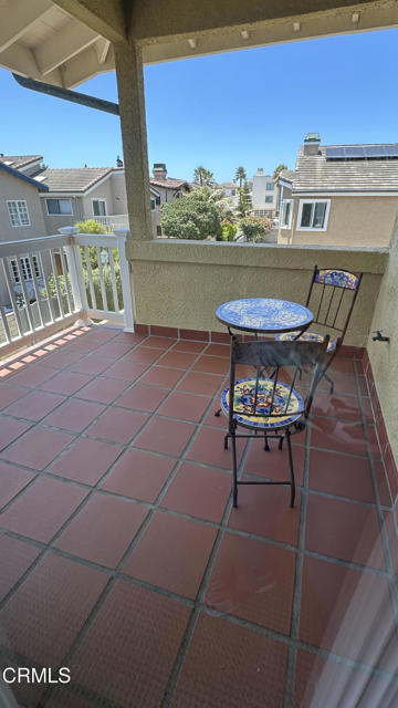5114 Marlin Way, Oxnard CA: https://media.crmls.org/mediaz/9c36f674-ed9d-4e45-85dc-0e746f513050.jpg