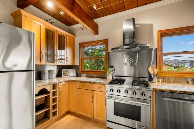 855 San Ramon Avenue, Moss Beach CA: https://media.crmls.org/mediaz/9c376276-a853-426d-a120-5c6dda66e657.jpg