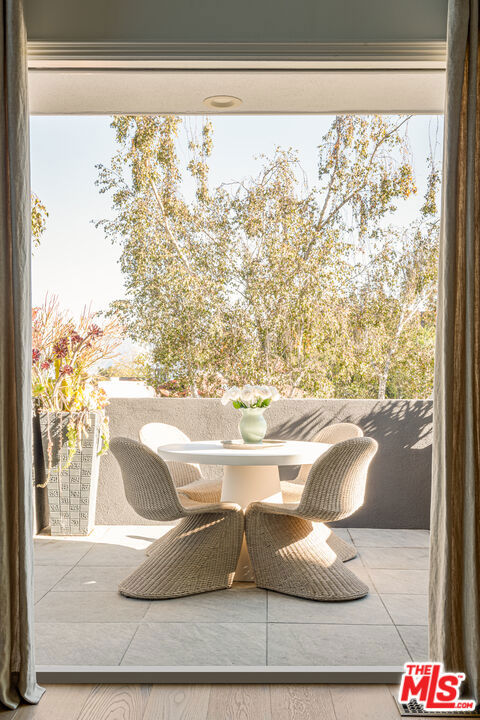 5 Bed Home for Sale in Beverly Hills, California