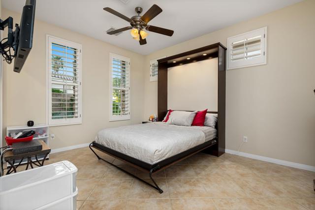 81297 Cantor Court, La Quinta CA: https://media.crmls.org/mediaz/9c392804-92dd-4190-b6ad-7c39c9af1074.jpg