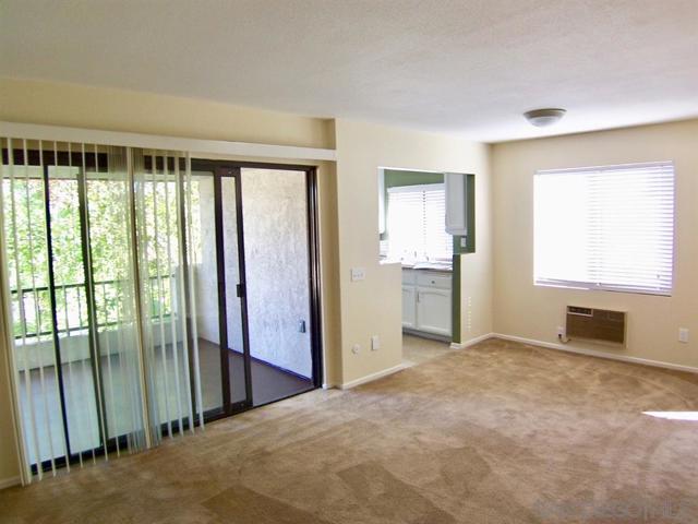 8431 Westmore Rd, Mira Mesa CA: https://media.crmls.org/mediaz/9c392da2-8ebf-4d11-aed1-264b1e964fb7.jpg