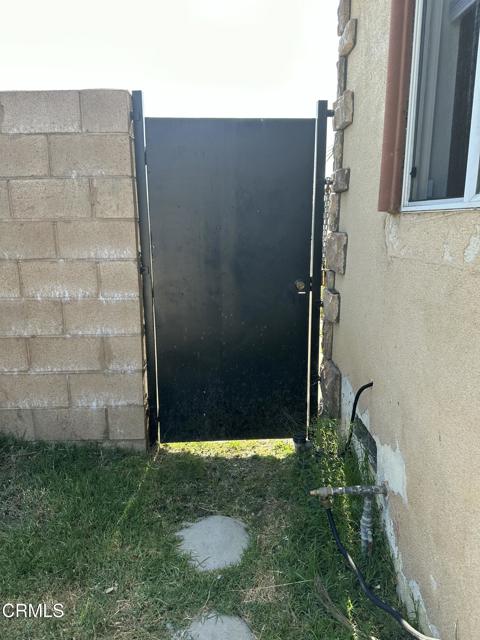 Detail Gallery Image 17 of 22 For 1734 Indian Hill Bld, Pomona,  CA 91767 - 1 Beds | 1 Baths