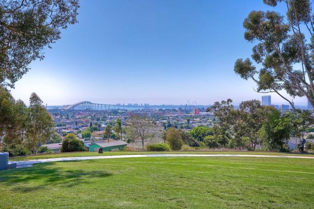 2680 L St, San Diego CA: https://media.crmls.org/mediaz/9c3a8e57-f72e-4579-8b15-98486f820f18.jpg
