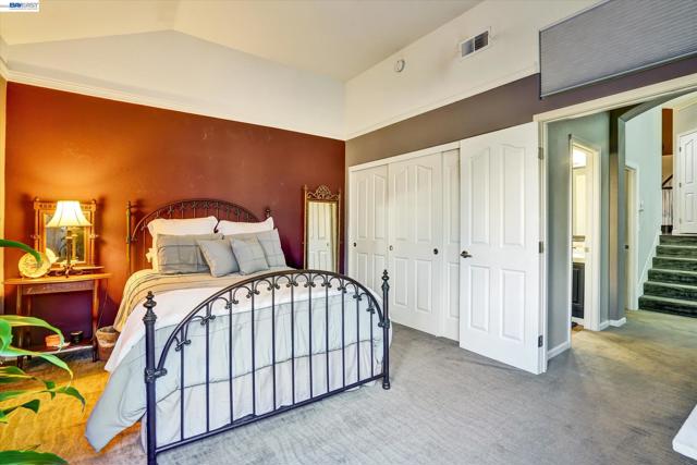 Image 29 of 58 For 36 Savona Ct