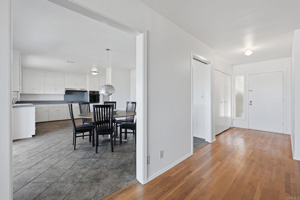 5561 Drover Street - photo 13