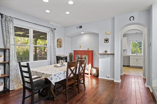 Detail Gallery Image 7 of 47 For 6010 Paseo Alameda, Carlsbad,  CA 92009 - 4 Beds | 2 Baths